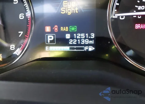 2020 Subaru Forester Touring z USA, uszkodzony, nr VIN JF2SKAXC8LH426552